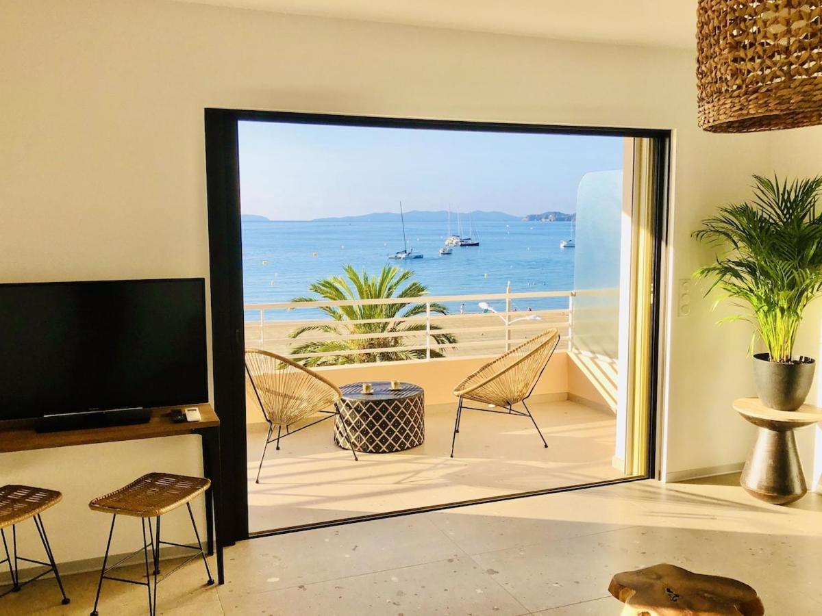 Appartement T3 Lumineux Traversant Totalement Neuf En Face De La Plage Front De Mer Vue Sur Les Iles Vue Mer Panoramique Assuree Residence De La Plage Centre Ville Du Lavandou 3Eme Etage Avec Ascenseur Appartement T3 Le Lavandou Zewnętrze zdjęcie
